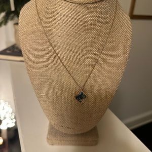 Kendra Scott rose gold necklace